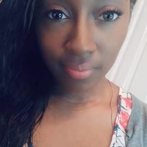 Meet your Posher, Krystal